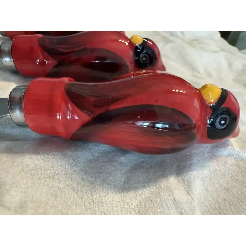 TEMPTATIONS Cardinal Bird Handle Spreaders Set of 3 Ceramic & Stainless Steel